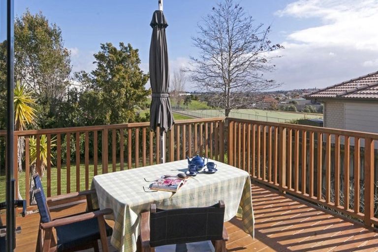 Photo of property in 11 Woodgers Way, Somerville, Auckland, 2014