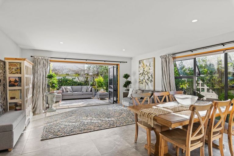 Photo of property in 2/105 Penruddock Rise, Westmorland, Christchurch, 8025