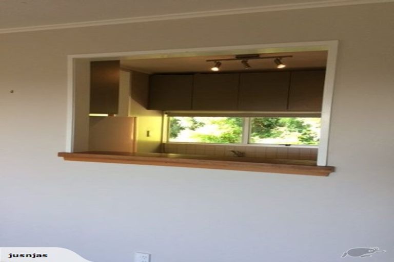 Photo of property in 4/49 Maungaraki Road, Korokoro, Lower Hutt, 5012