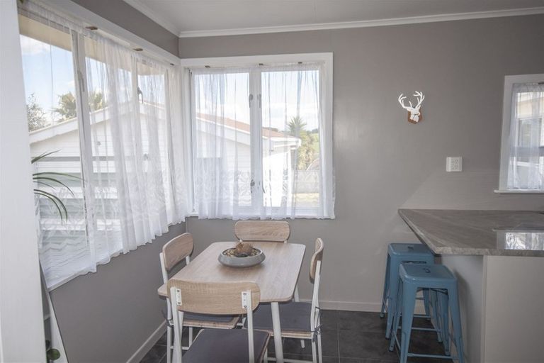 Photo of property in 34 Young Street, Morrinsville, 3300