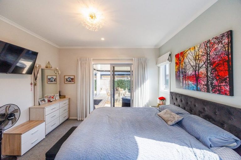 Photo of property in 11a Belvedere Crescent, Takaro, Palmerston North, 4412