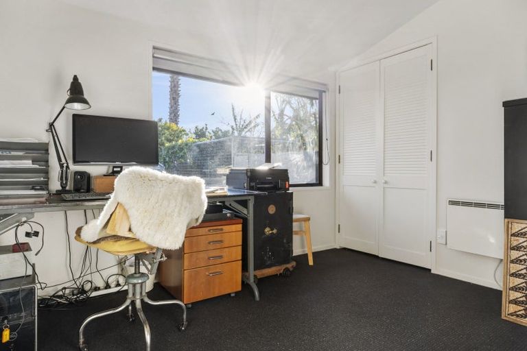 Photo of property in 16 Ranginui Road, Welcome Bay, Tauranga, 3112