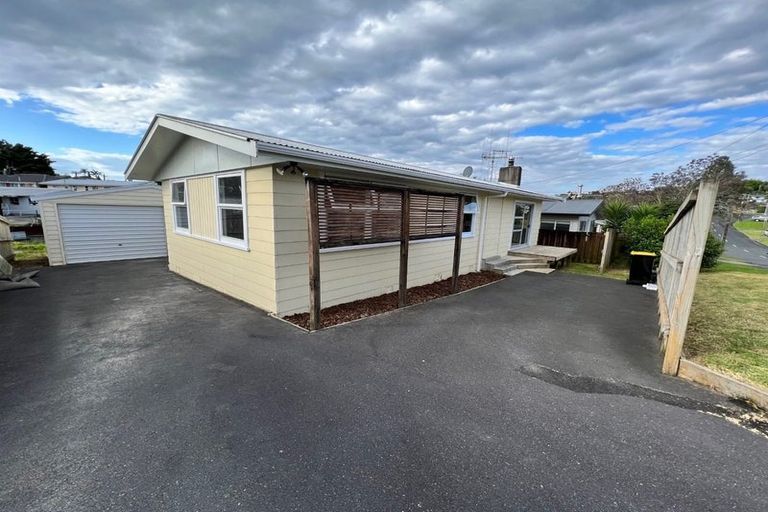 Photo of property in 97 Sherwood Street, Bellevue, Tauranga, 3110