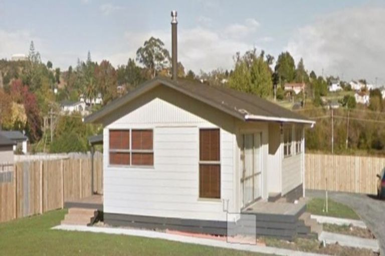 Photo of property in 5 Willow Lake Road, Huntly, 3700