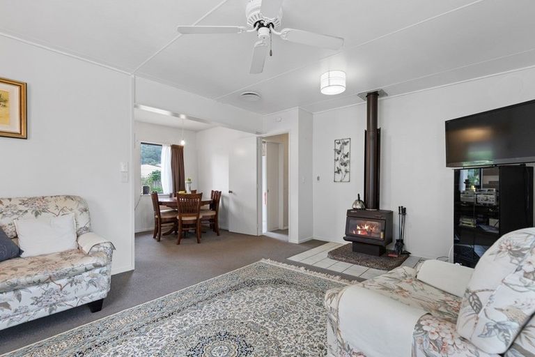 Photo of property in 32 Stirling Street, Te Aroha, 3320