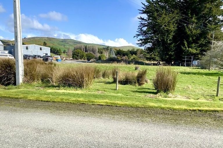 Photo of property in 4 Clifford Street, Clinton, 9534