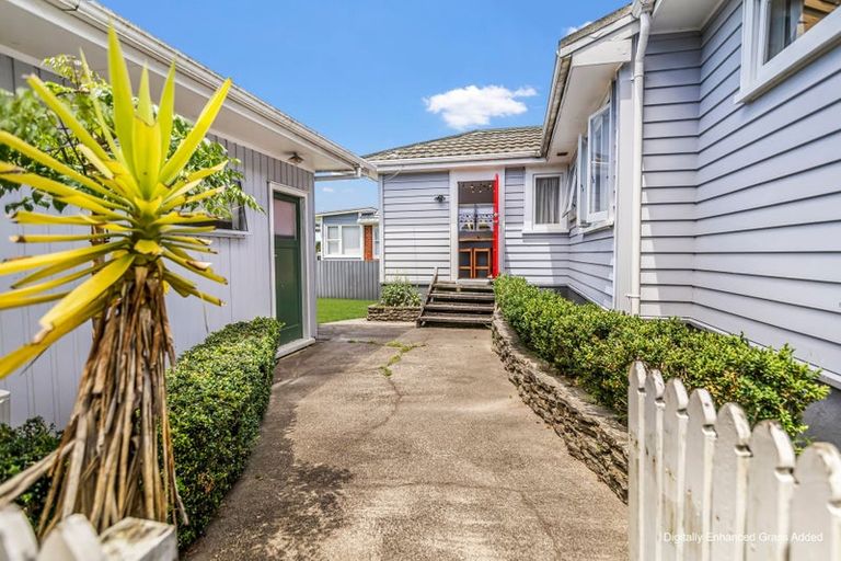 Photo of property in 13 Chaytor Street, Te Puke, 3119