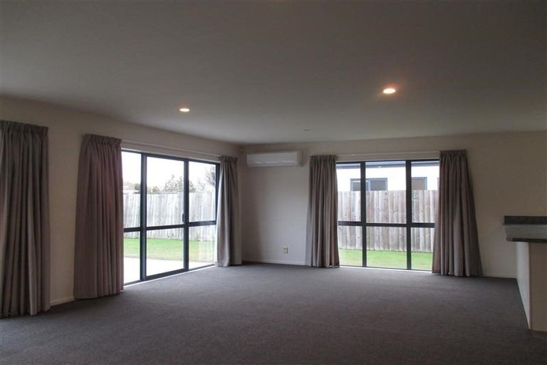 Photo of property in 41 Mauger Drive, Heathcote Valley, Christchurch, 8022