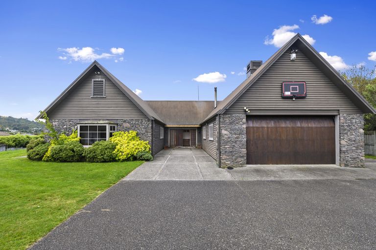 Photo of property in 48 Hamon Place, Pukehangi, Rotorua, 3015