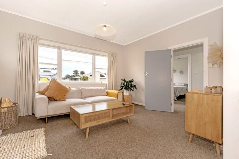 Photo of property in 105 Awapuni Road, Awapuni, Gisborne, 4010