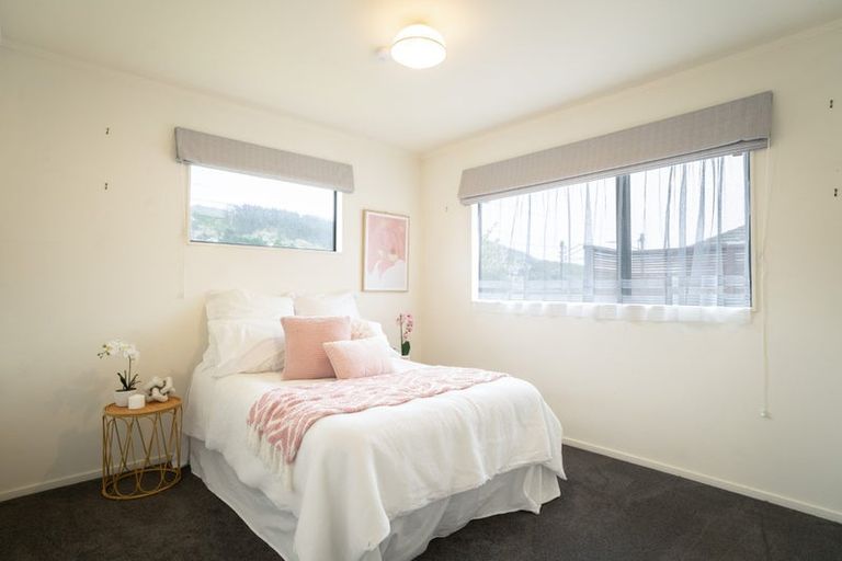 Photo of property in 13a Hinau Street, Tawa, Wellington, 5028