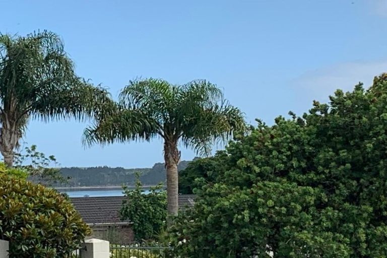 Photo of property in 10 Myrtle Drive, Omokoroa, 3114