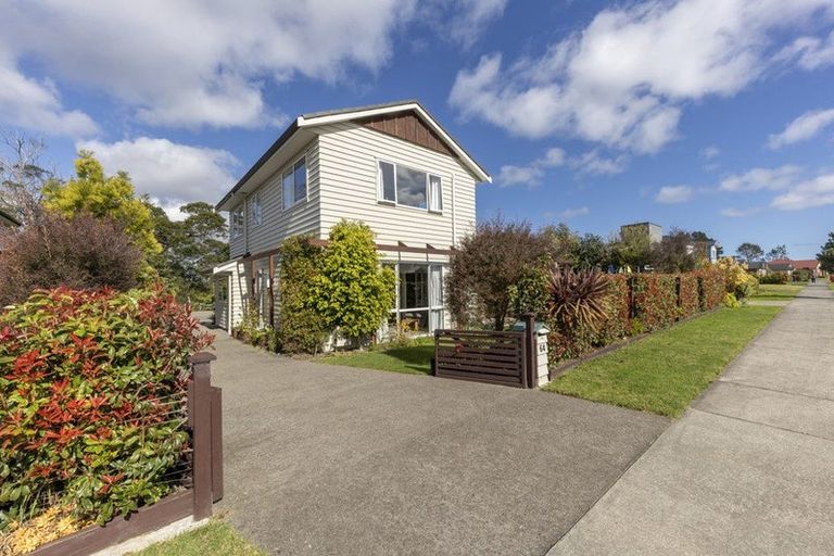 Photo of property in 64 Pohutukawa Parade, Riverhead, 0820