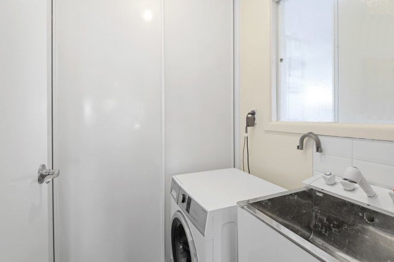 Photo of property in 23b Tomes Road, St Albans, Christchurch, 8052