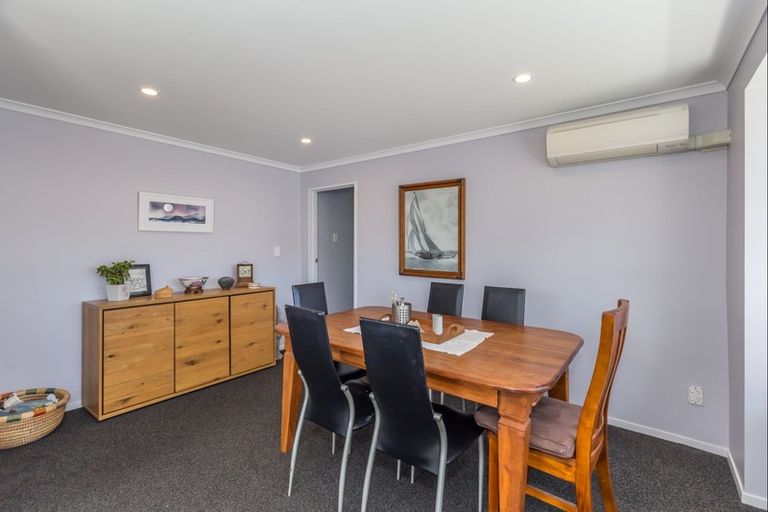 Photo of property in 6 Ruanui Street, Himatangi Beach, Foxton, 4891