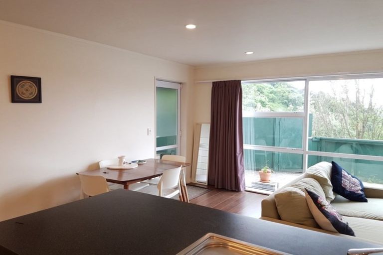 Photo of property in 53a View Road, Henderson, Auckland, 0612