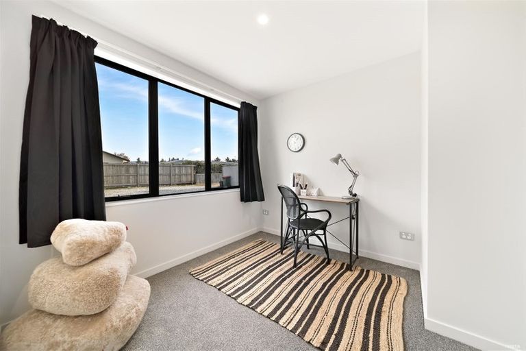 Photo of property in 4 Hewson Crescent, Lake Hawea, Wanaka, 9382