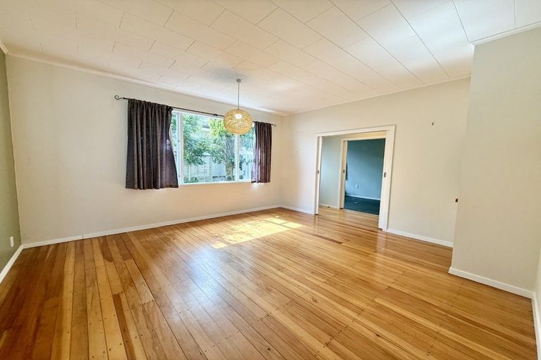 Photo of property in 8 Richard Street, Belmont, Lower Hutt, 5010