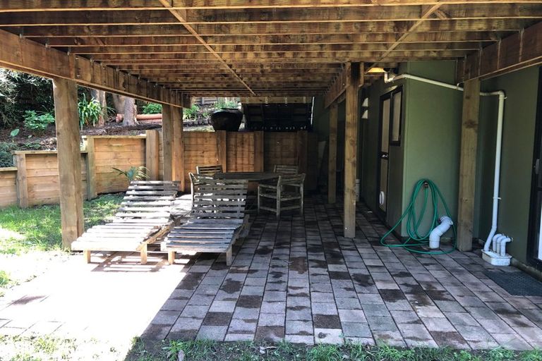 Photo of property in 33 Park Hill Road, Birkenhead, Auckland, 0626