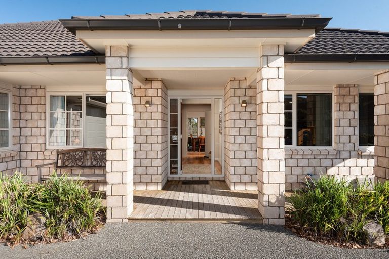 Photo of property in 33 Cotswold Place, Ohauiti, Tauranga, 3112