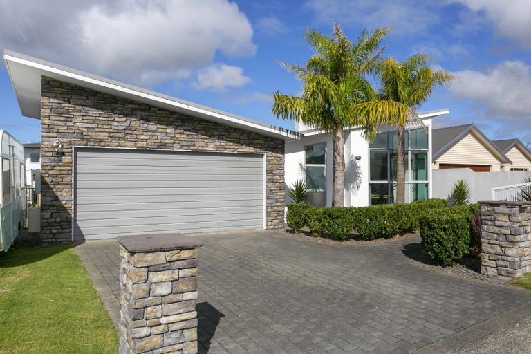 Photo of property in 16 Scott Drive, Nukuhau, Taupo, 3330