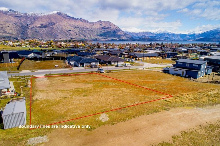 Photo of property in 26 Kotare Drive, Wanaka, 9305