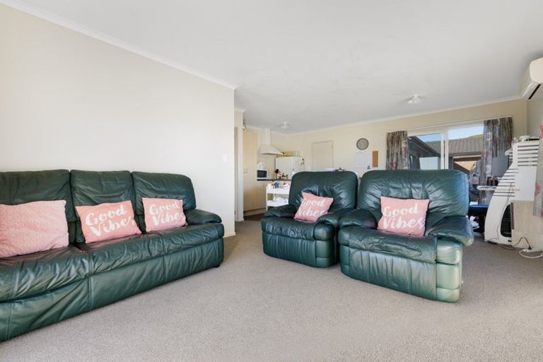 Photo of property in 186 Ballintoy Park Drive, Welcome Bay, Tauranga, 3175