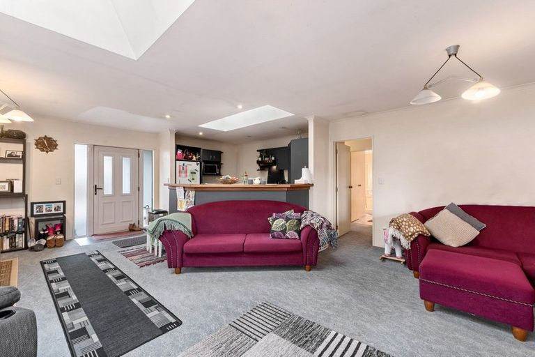 Photo of property in 66 Te Rangitautahanga Road, Turangi, 3334