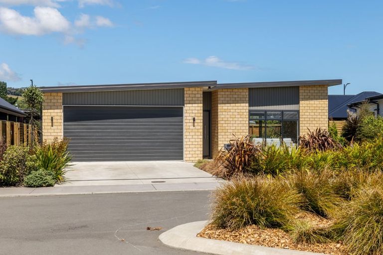 Photo of property in 5 Ruston Lane, Halswell, Christchurch, 8025