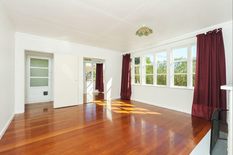 Photo of property in 29 State Avenue, Onehunga, Auckland, 1061