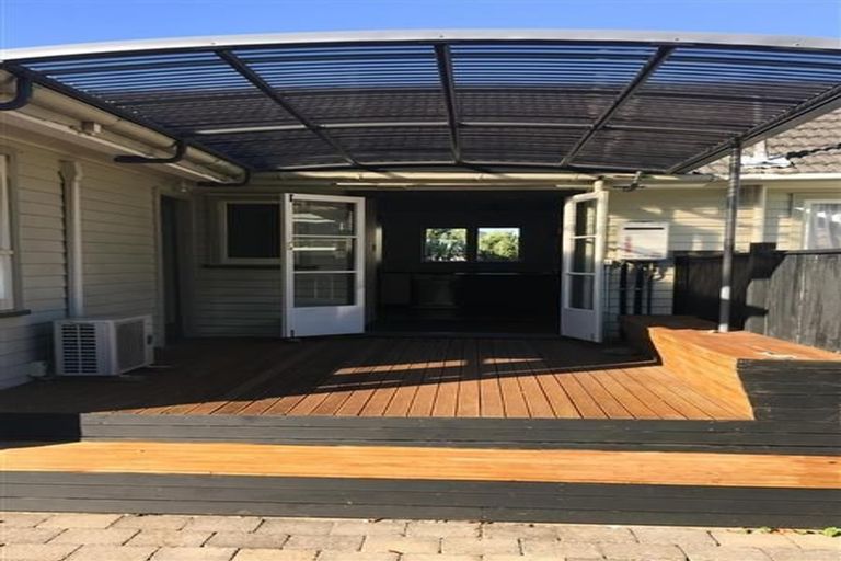 Photo of property in 12a Naenae Road, Naenae, Lower Hutt, 5011