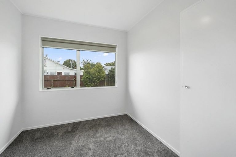 Photo of property in 9a Kebbell Avenue, Levin, 5510