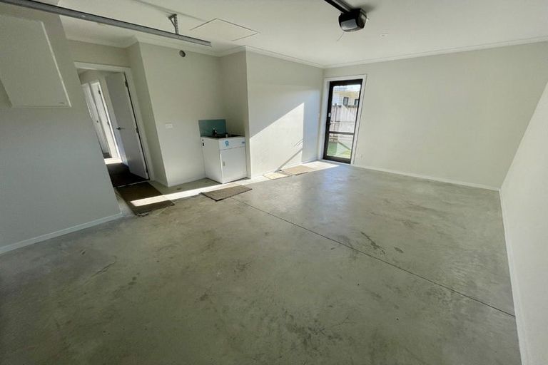 Photo of property in 165a Stokes Valley Road, Stokes Valley, Lower Hutt, 5019