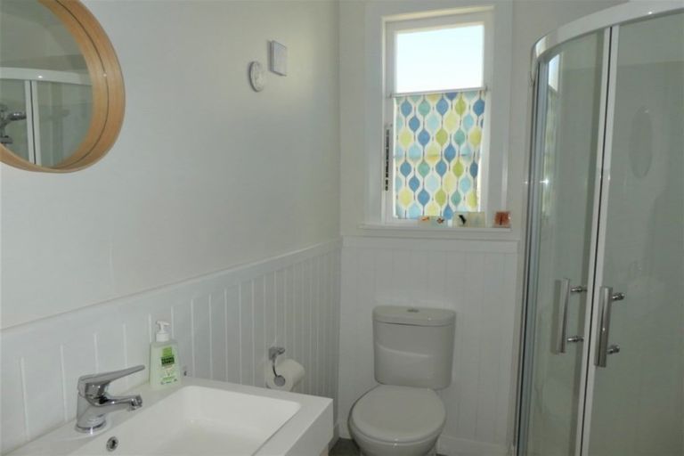 Photo of property in 13 Solway Street, Holmes Hill, Oamaru, 9401