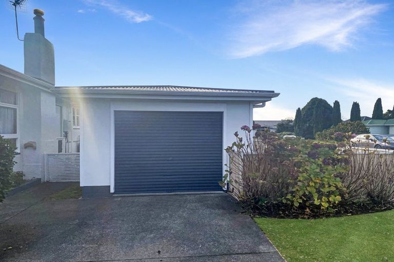 Photo of property in 8 Worcester Street, Taradale, Napier, 4112