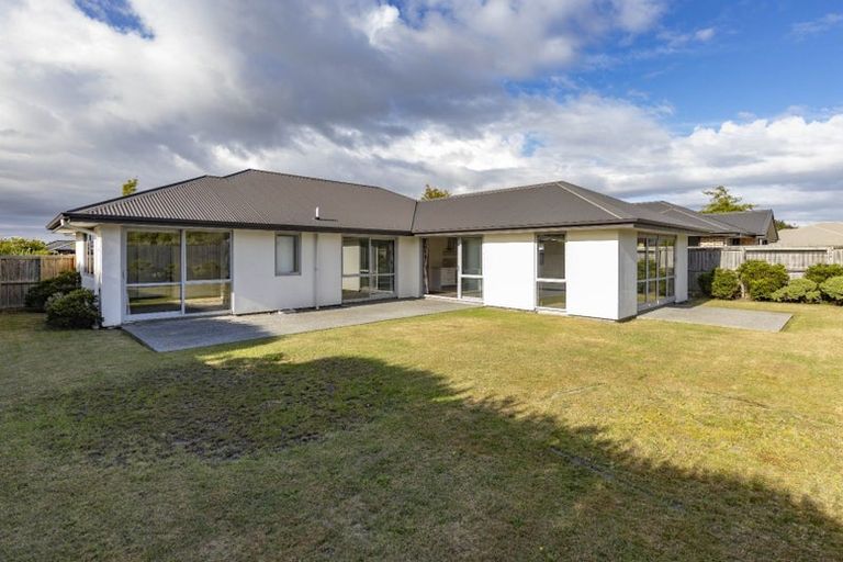 Photo of property in 5 Koura Drive, Rangiora, 7400