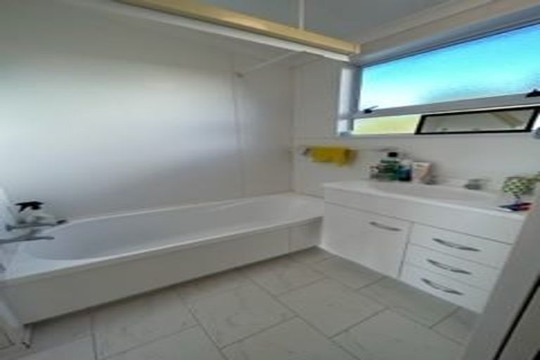 Photo of property in 3a Highfield Road, Feilding, 4702