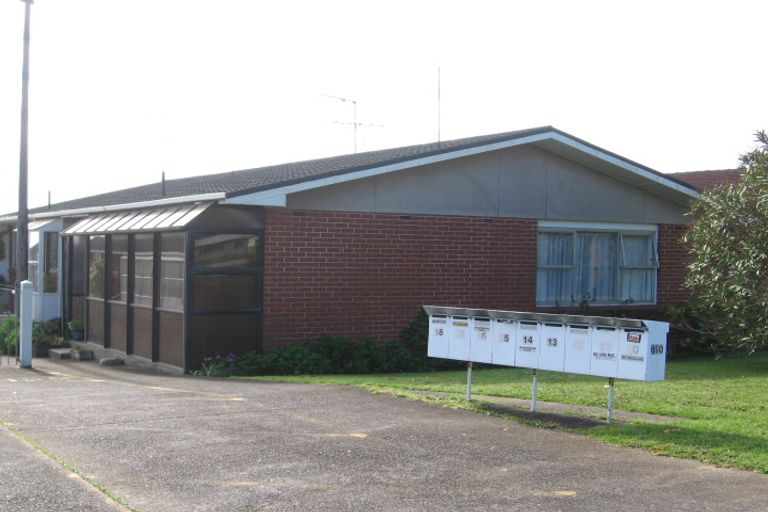 Photo of property in 9/690 Pakuranga Road, Howick, Auckland, 2014