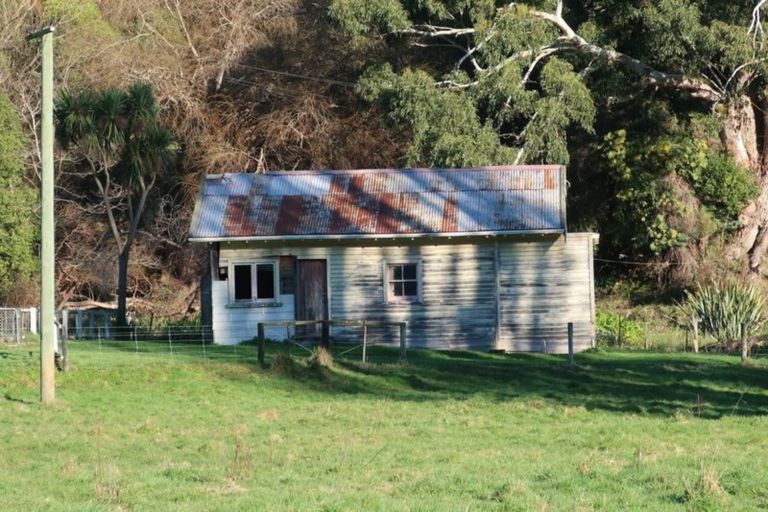 Photo of property in 52 Purau Port Levy Road, Purau, Diamond Harbour, 8972