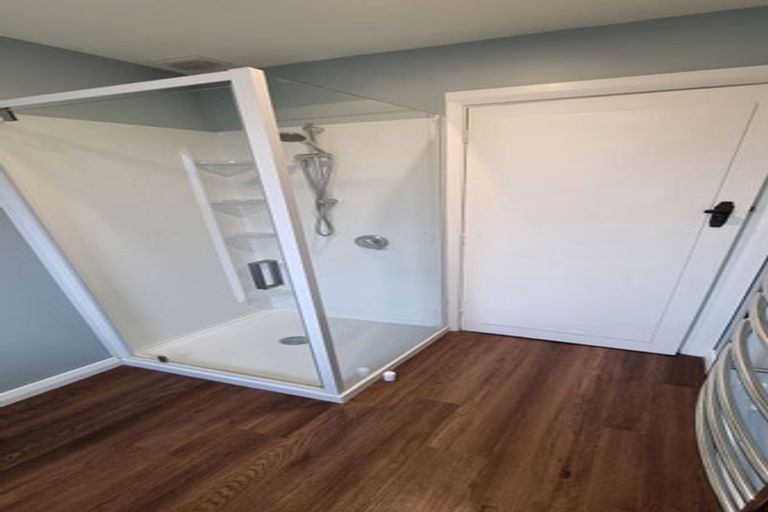 Photo of property in 2/124 Osborne Street, Waltham, Christchurch, 8011