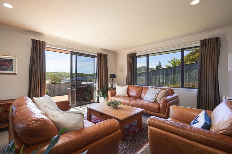 Photo of property in 5 Bell Bird Rise, Picton, 7220