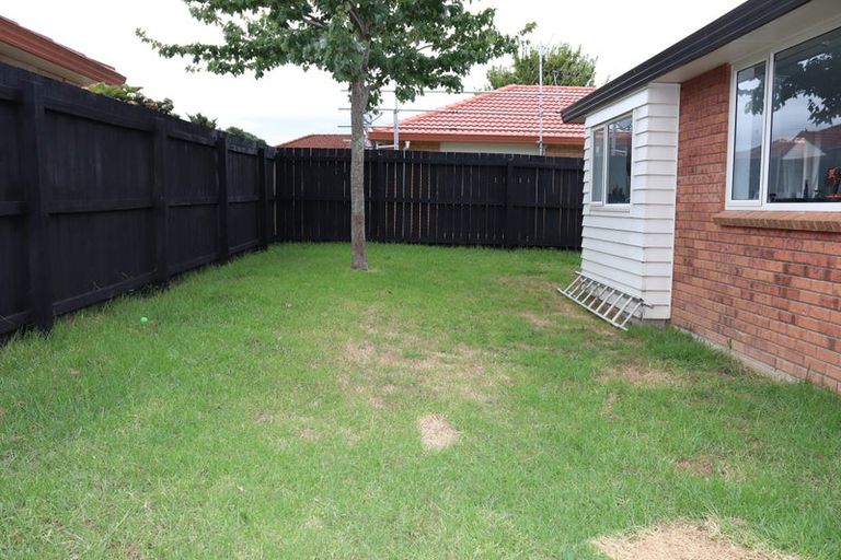 Photo of property in 23a Margarita Rise, Pukekohe, 2120