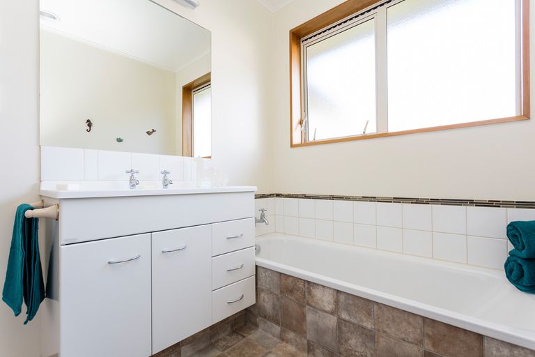 Photo of property in 185 Shetland Street, Wakari, Dunedin, 9010