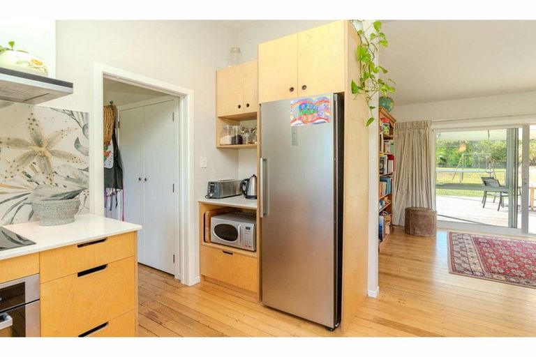 Photo of property in 45 Kemp Road, Kerikeri, 0230