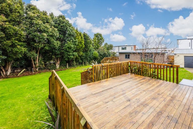 Photo of property in 253 Park Estate Road, Rosehill, Papakura, 2113