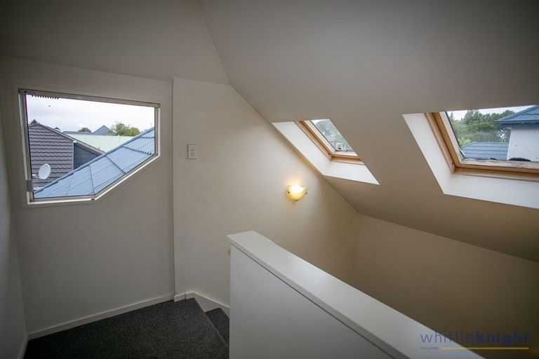 Photo of property in 36 Berkshire Drive, Avonhead, Christchurch, 8042