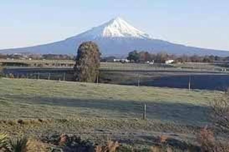 Photo of property in 27 Galt Street, Hawera, 4610