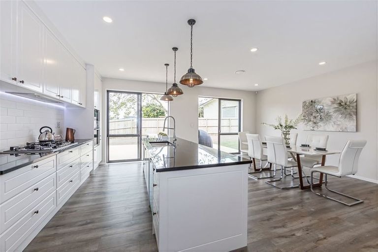 Photo of property in 115 Tapu Road, Huapai, Kumeu, 0810