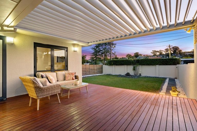 Photo of property in 154a Nile Road, Milford, Auckland, 0620