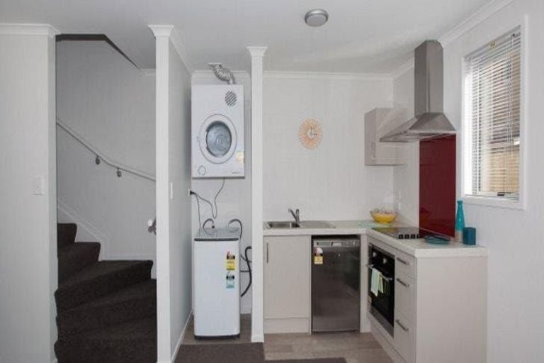 Photo of property in 1/167 Knighton Road, Hillcrest, Hamilton, 3216